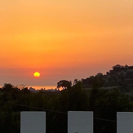 Corte Vena Bed & Breakfast Bianco Bagian luar foto