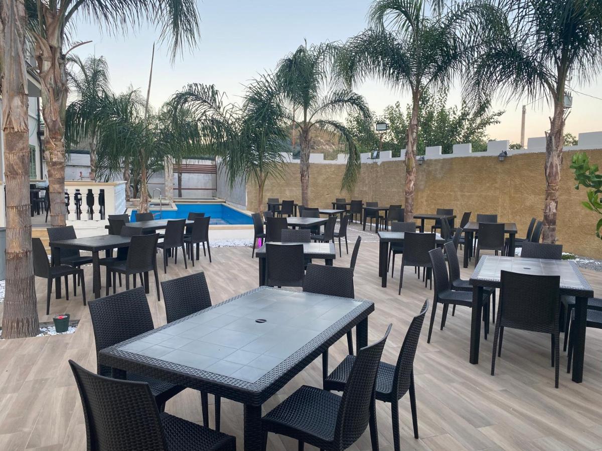 Corte Vena Bed & Breakfast Bianco Bagian luar foto