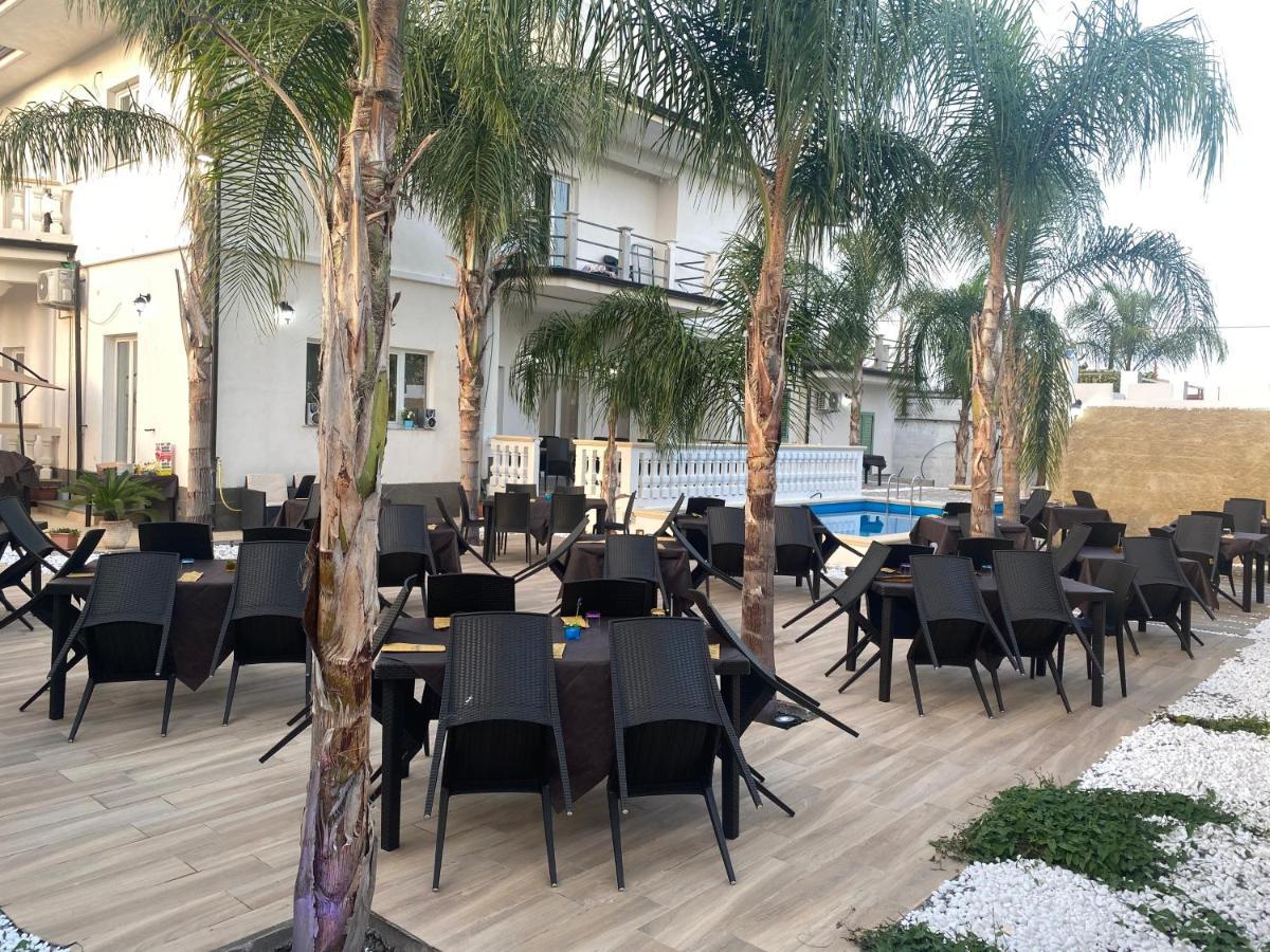 Corte Vena Bed & Breakfast Bianco Bagian luar foto